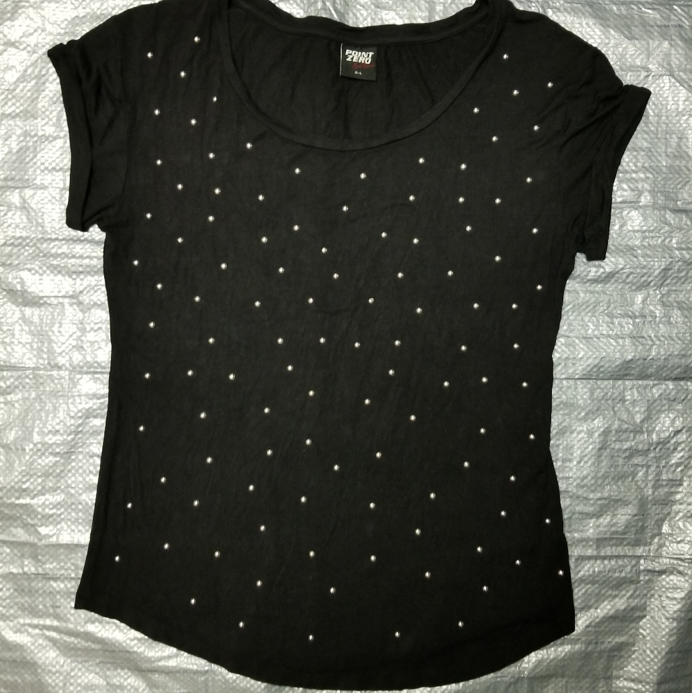 🍁🌺Point Zero studded top